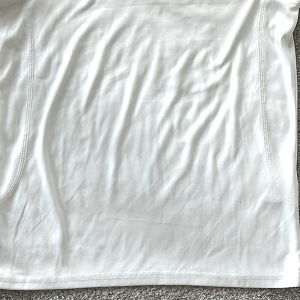Reebok Boys White Polo with Gray Logo - Picture 3 of 4